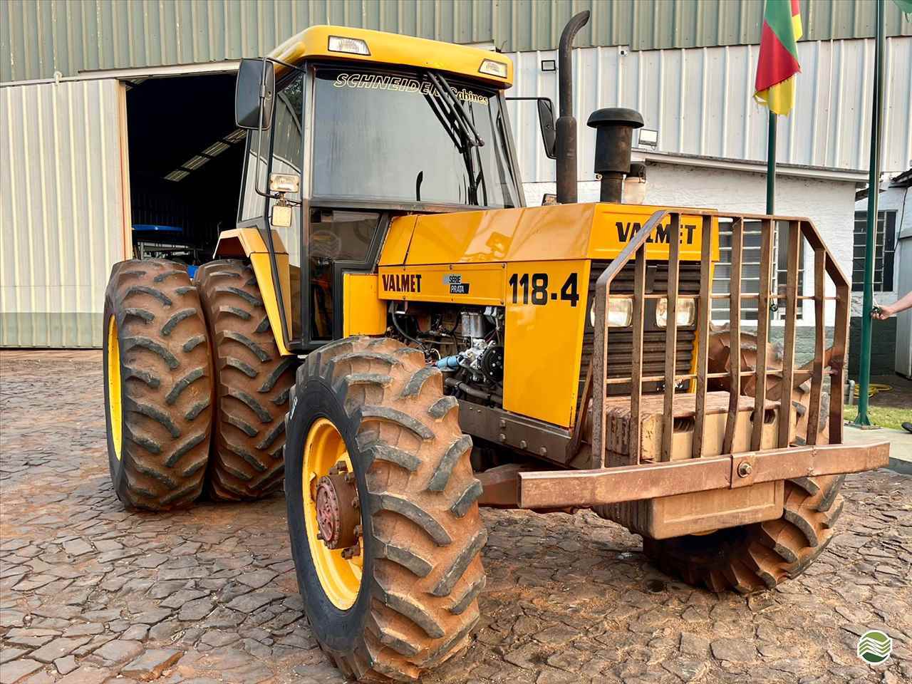 TRATOR VALMET VALMET 118 Tração 4x4 Comatral Caminhões e Máquinas Agrícolas PANAMBI RIO GRANDE DO SUL RS